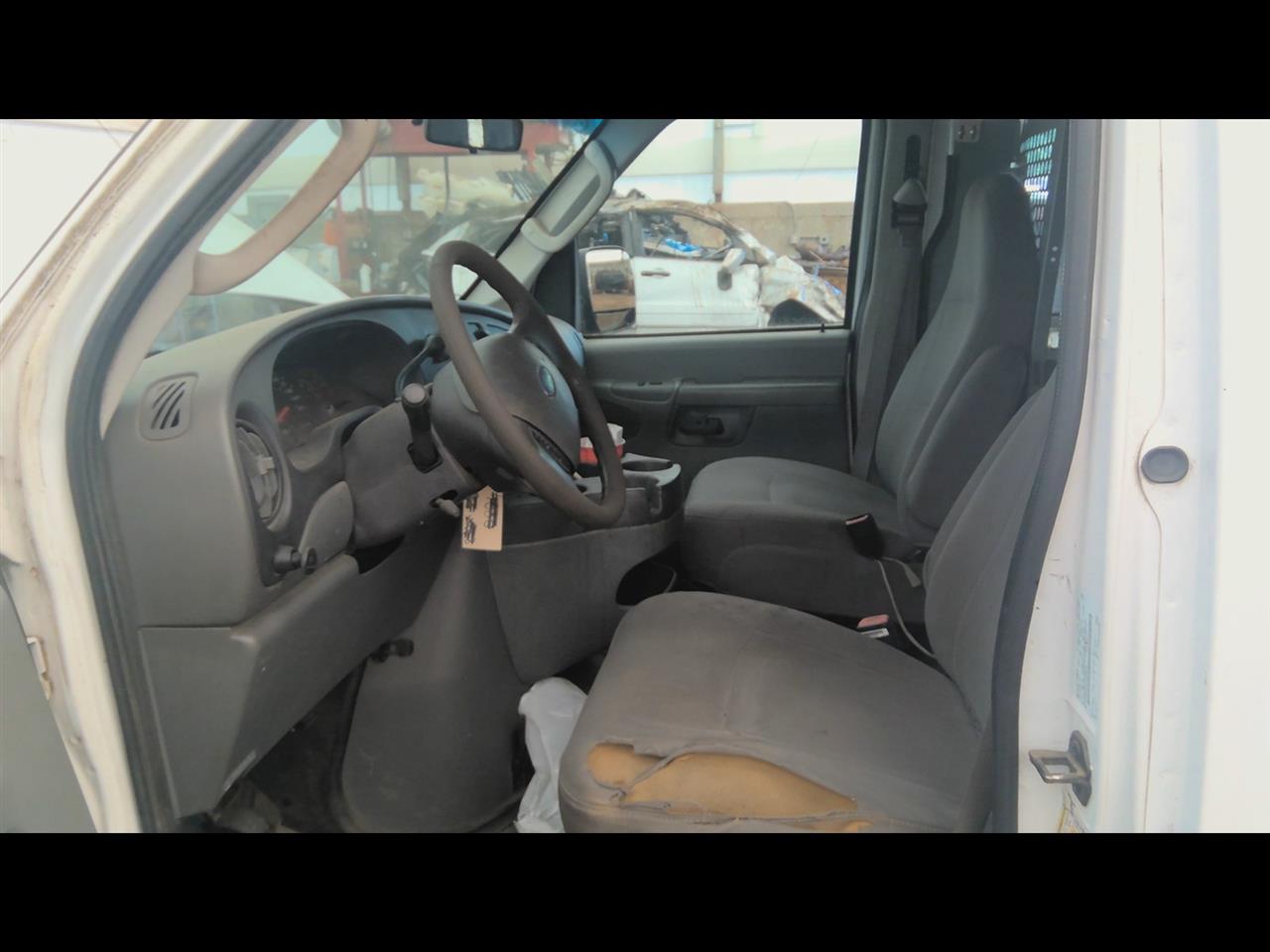 https://f005.backblazeb2.com/file/img-partshotlines-com/Inventory/NE219/Vehicle/456837_08.jpg