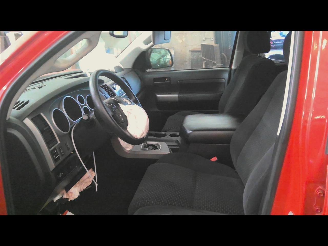 https://f005.backblazeb2.com/file/img-partshotlines-com/Inventory/NE219/Vehicle/462050_09.jpg