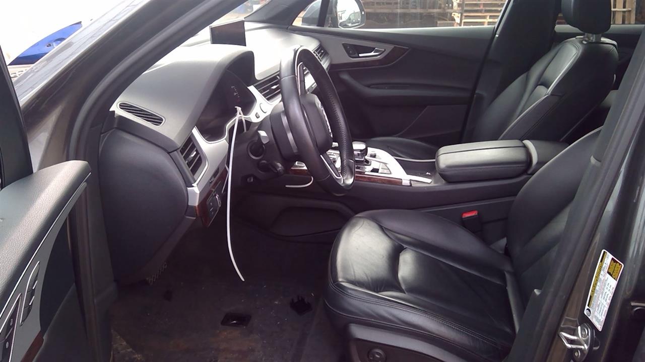 https://f005.backblazeb2.com/file/img-partshotlines-com/Inventory/NE219/Vehicle/462390_10.jpg