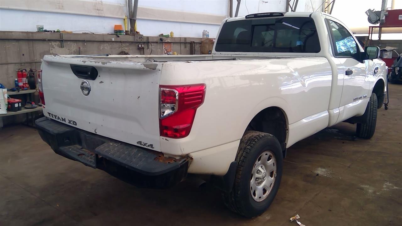 https://f005.backblazeb2.com/file/img-partshotlines-com/Inventory/NE219/Vehicle/463868_01.jpg
