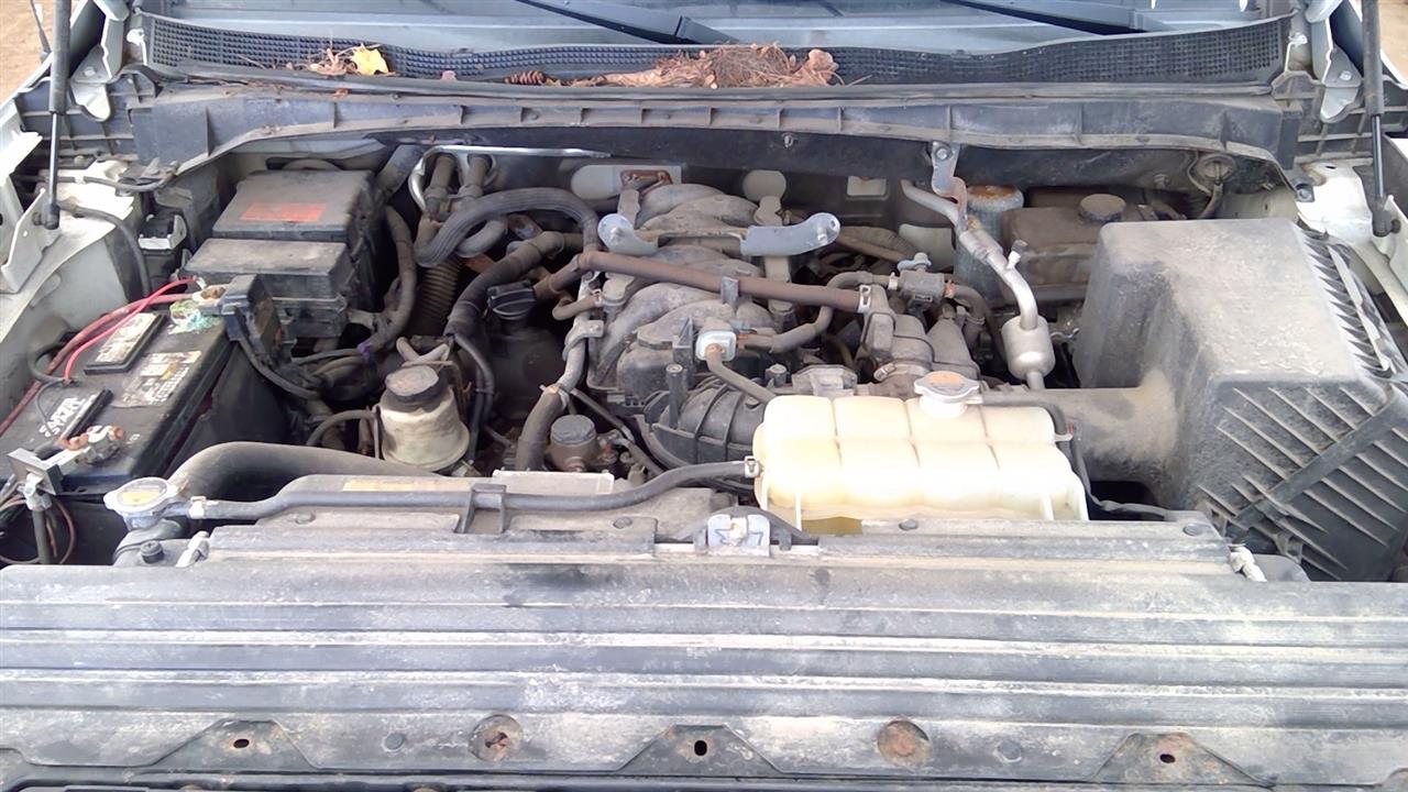 https://f005.backblazeb2.com/file/img-partshotlines-com/Inventory/NE219/Vehicle/463868_07.jpg