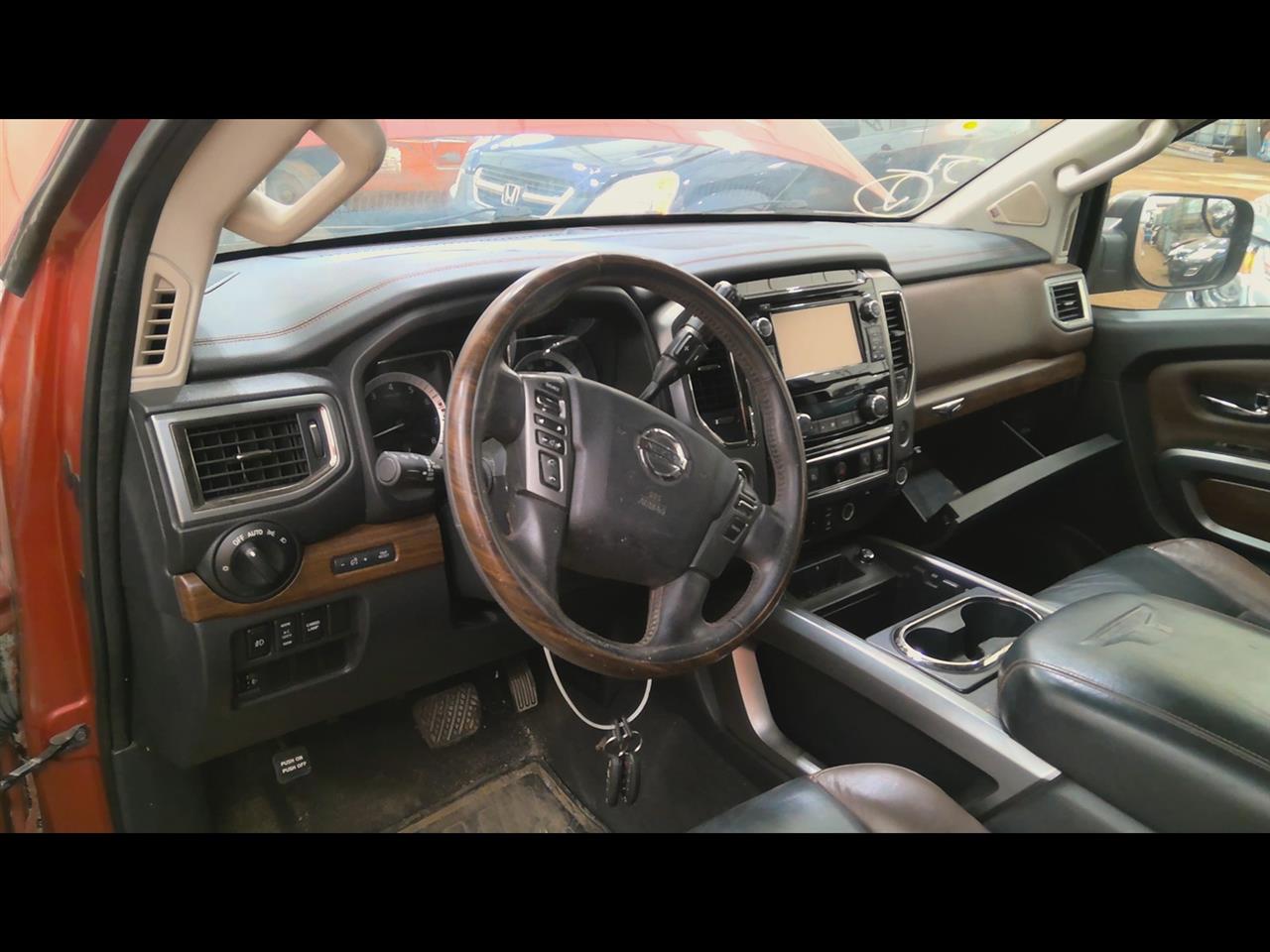 https://f005.backblazeb2.com/file/img-partshotlines-com/Inventory/NE219/Vehicle/464762_11.jpg