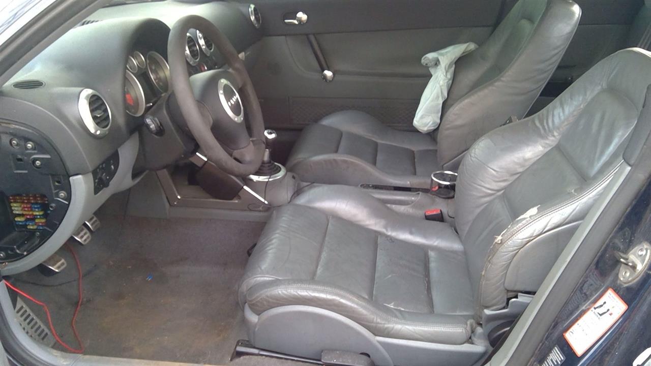 https://f005.backblazeb2.com/file/img-partshotlines-com/Inventory/NE219/Vehicle/464763_08.jpg
