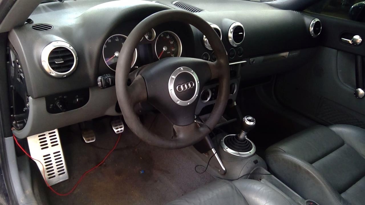https://f005.backblazeb2.com/file/img-partshotlines-com/Inventory/NE219/Vehicle/464763_10.jpg