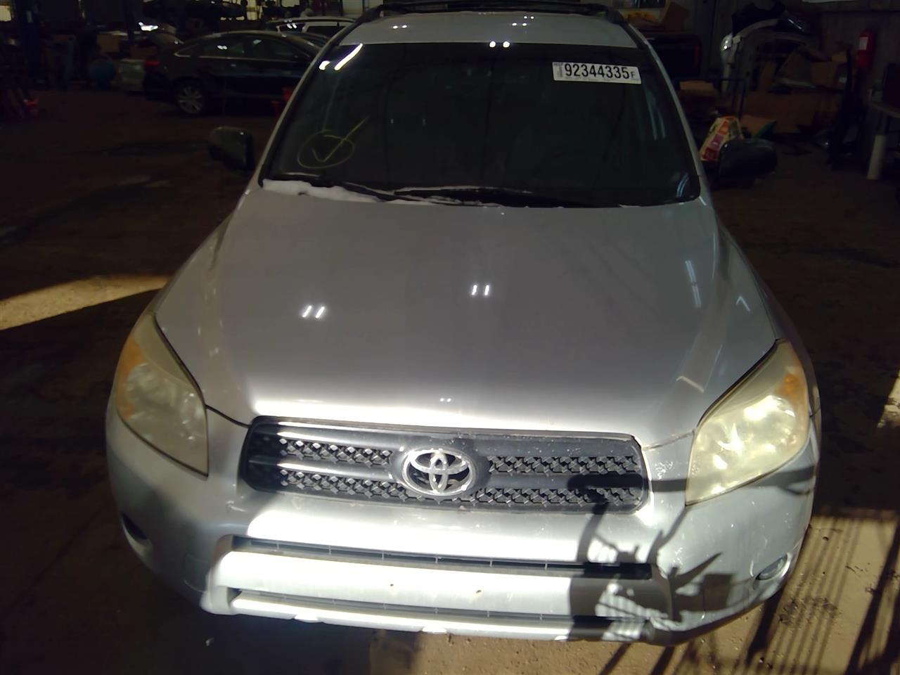 https://f005.backblazeb2.com/file/img-partshotlines-com/Inventory/NE219/Vehicle/468278_02.jpg