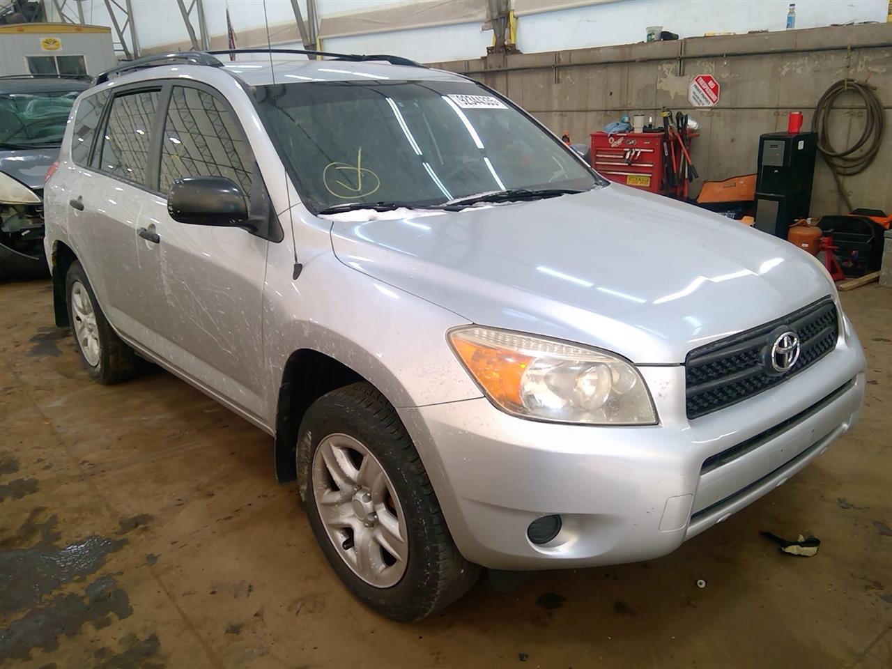 https://f005.backblazeb2.com/file/img-partshotlines-com/Inventory/NE219/Vehicle/468278_03.jpg