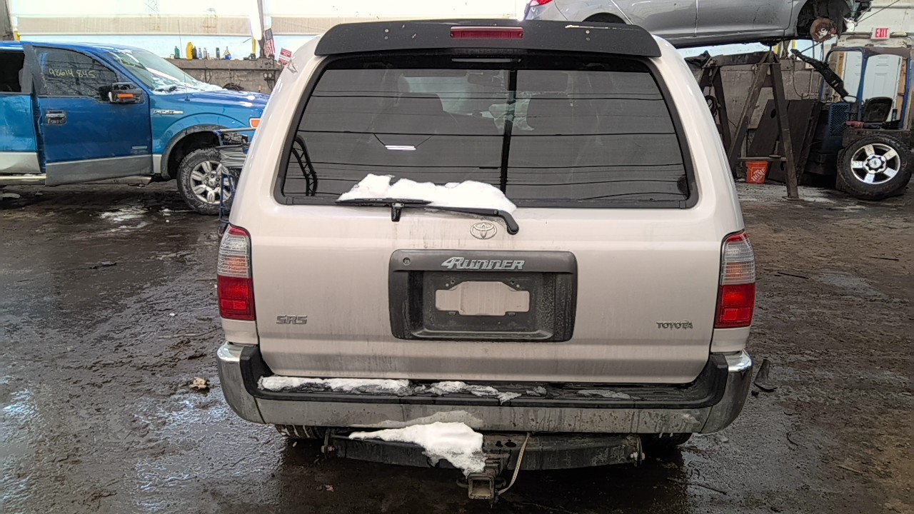 https://f005.backblazeb2.com/file/img-partshotlines-com/Inventory/NE219/Vehicle/471598_02.jpg