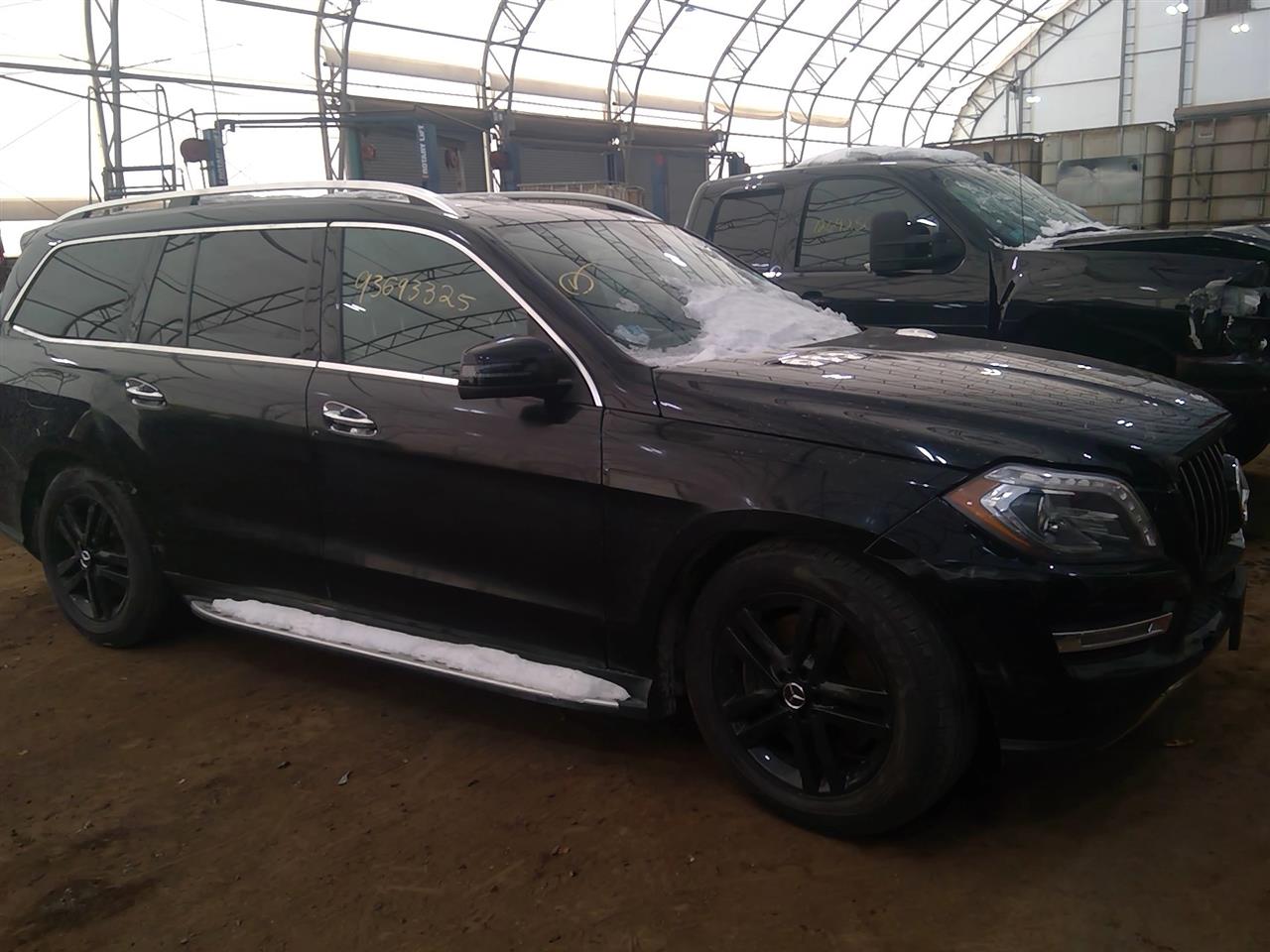 https://f005.backblazeb2.com/file/img-partshotlines-com/Inventory/NE219/Vehicle/471856_05.jpg