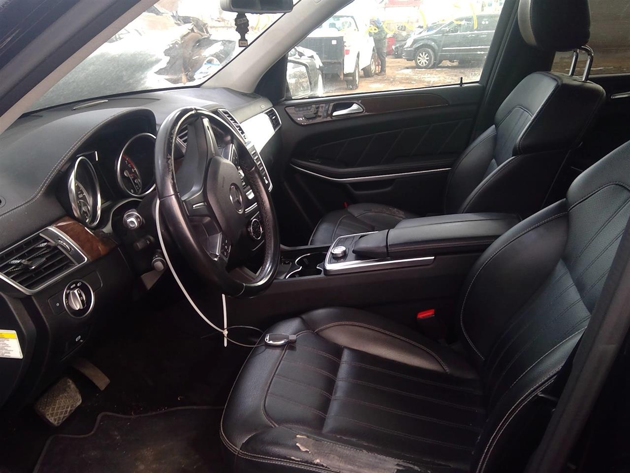 https://f005.backblazeb2.com/file/img-partshotlines-com/Inventory/NE219/Vehicle/471856_10.jpg