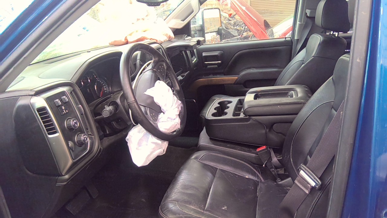 https://f005.backblazeb2.com/file/img-partshotlines-com/Inventory/NE219/Vehicle/472630_11.jpg