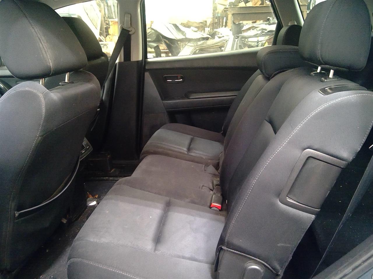 https://f005.backblazeb2.com/file/img-partshotlines-com/Inventory/NE219/Vehicle/472827_11.jpg