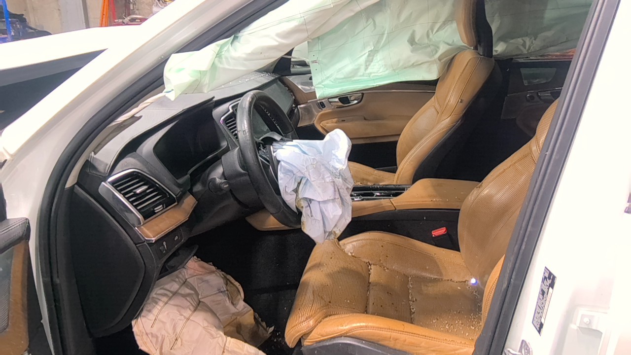 https://f005.backblazeb2.com/file/img-partshotlines-com/Inventory/NE219/Vehicle/472944_10.jpg