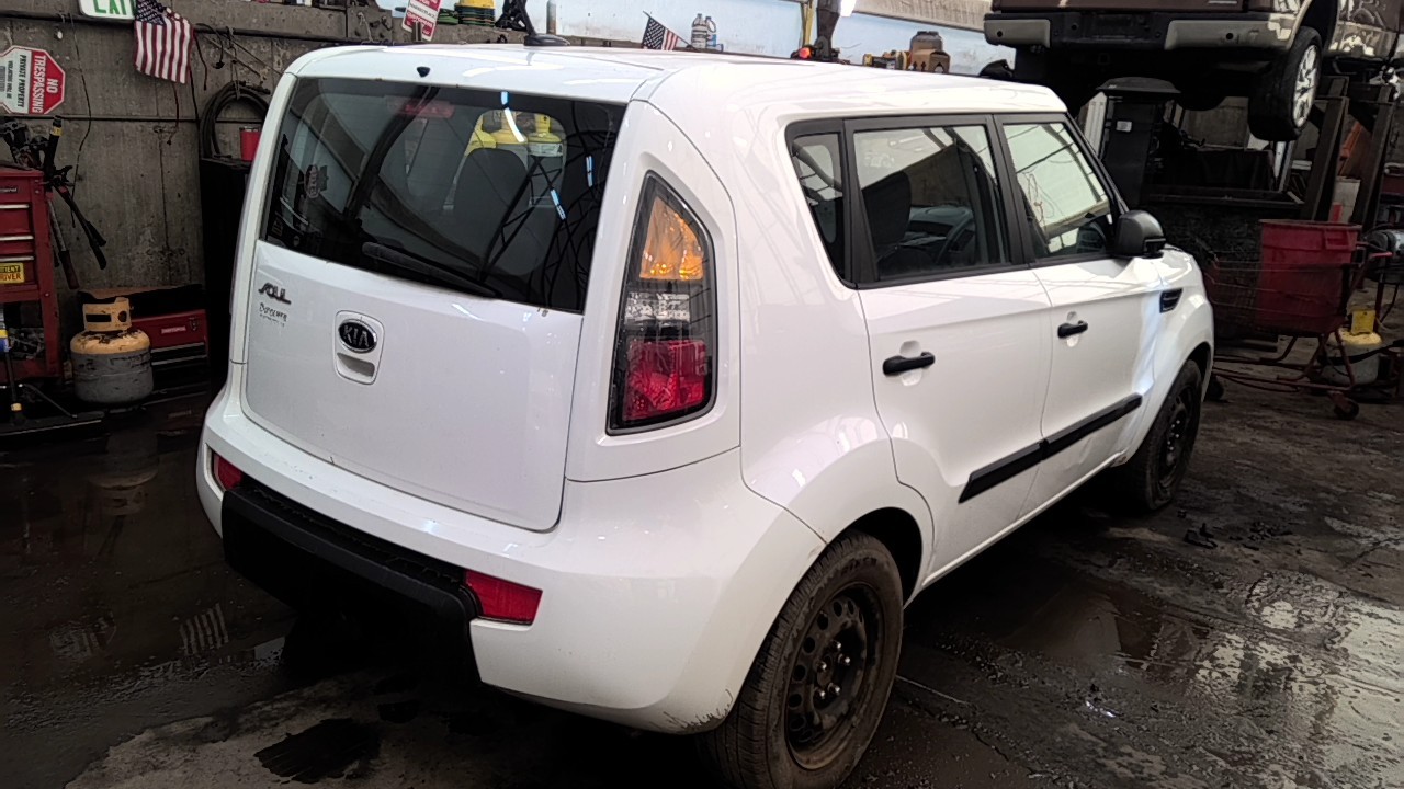 https://f005.backblazeb2.com/file/img-partshotlines-com/Inventory/NE219/Vehicle/473611_02.jpg