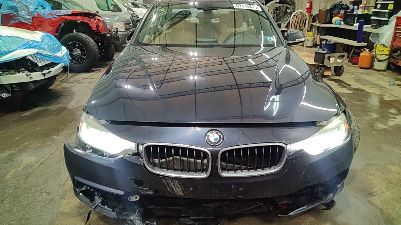 https://f005.backblazeb2.com/file/img-partshotlines-com/Inventory/NE219/Vehicle/474398_02.jpg