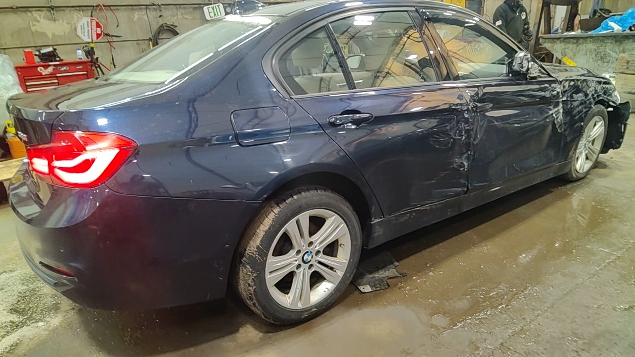 https://f005.backblazeb2.com/file/img-partshotlines-com/Inventory/NE219/Vehicle/474398_05.jpg