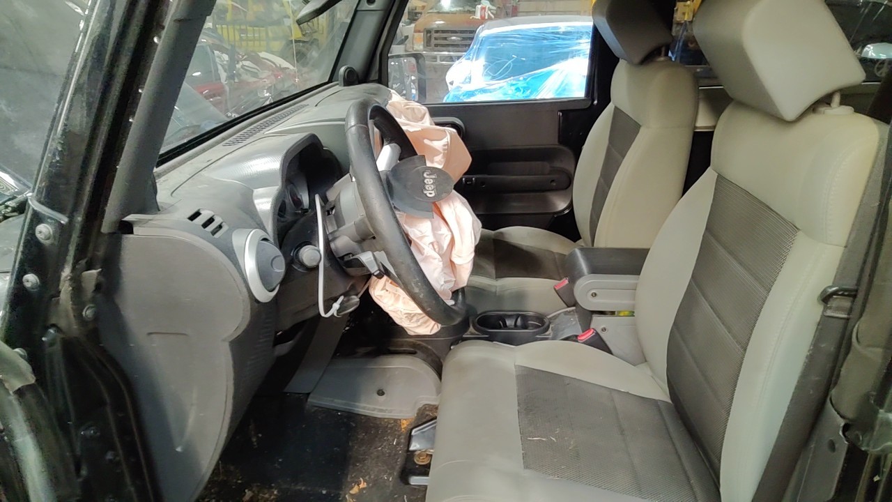 https://f005.backblazeb2.com/file/img-partshotlines-com/Inventory/NE219/Vehicle/474750_10.jpg