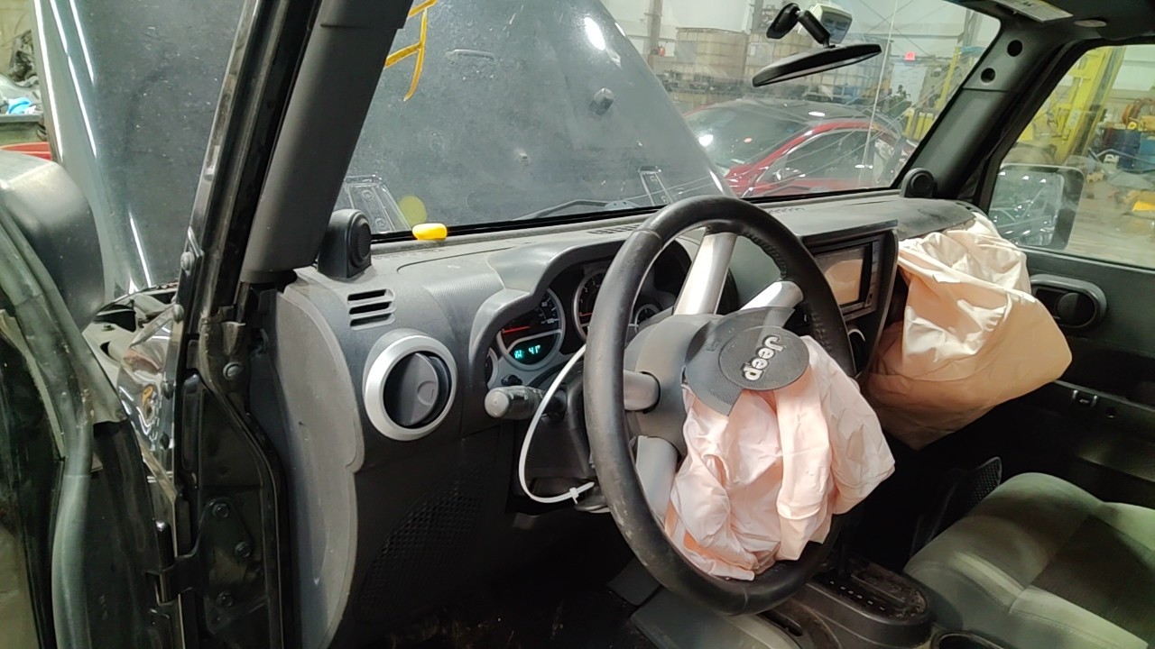 https://f005.backblazeb2.com/file/img-partshotlines-com/Inventory/NE219/Vehicle/474750_11.jpg