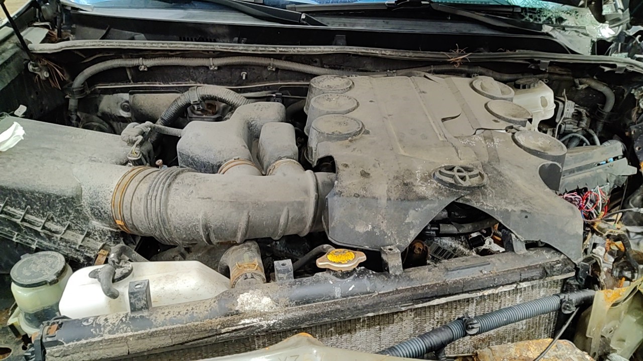 https://f005.backblazeb2.com/file/img-partshotlines-com/Inventory/NE219/Vehicle/475829_09.jpg