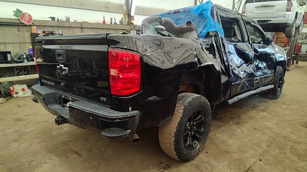 https://f005.backblazeb2.com/file/img-partshotlines-com/Inventory/NE219/Vehicle/475841_08.jpg