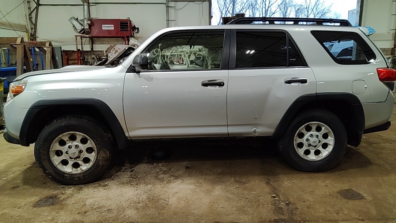 https://f005.backblazeb2.com/file/img-partshotlines-com/Inventory/NE219/Vehicle/475856_02.jpg