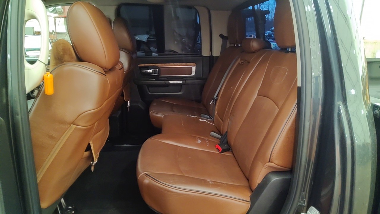 https://f005.backblazeb2.com/file/img-partshotlines-com/Inventory/NE219/Vehicle/476377_10.jpg