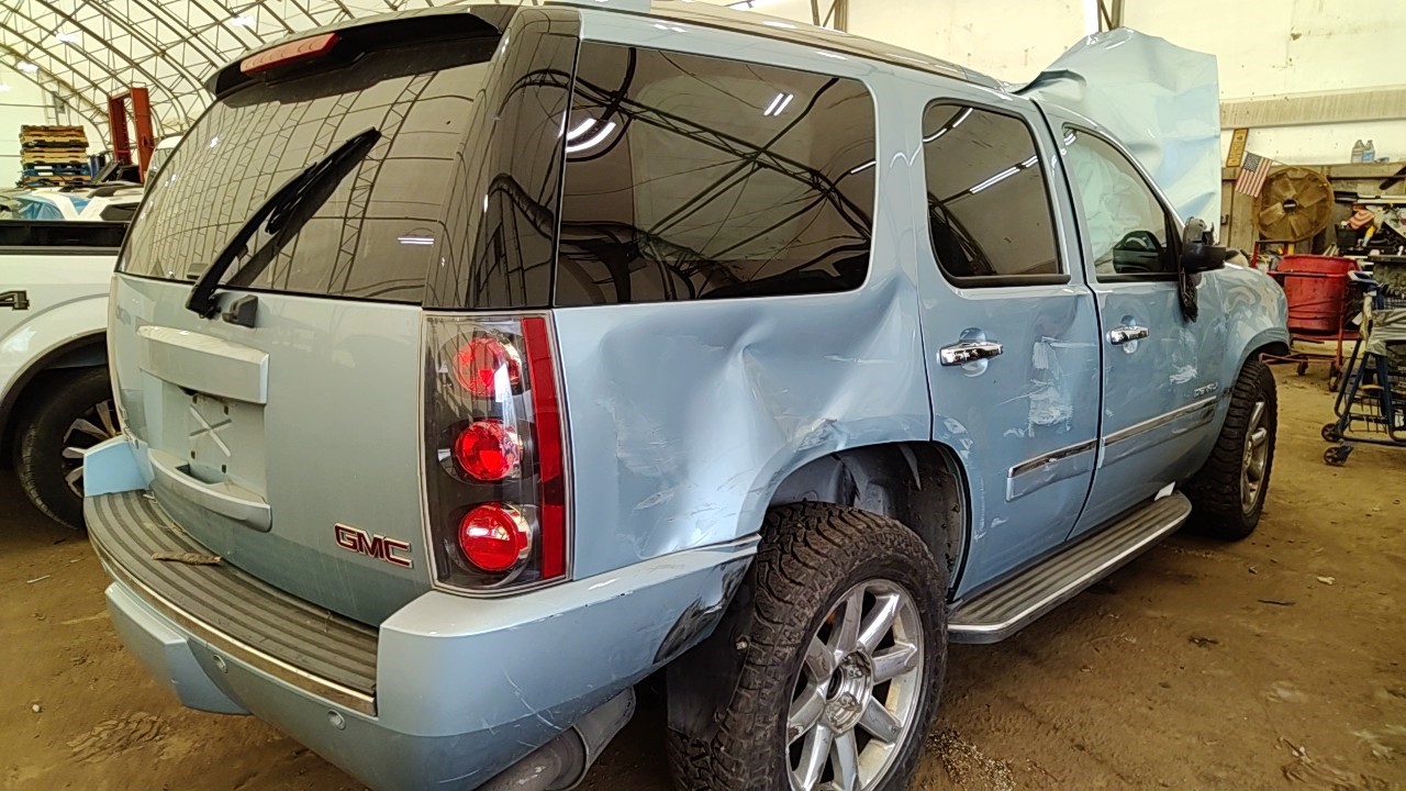 https://f005.backblazeb2.com/file/img-partshotlines-com/Inventory/NE219/Vehicle/476774_03.jpg