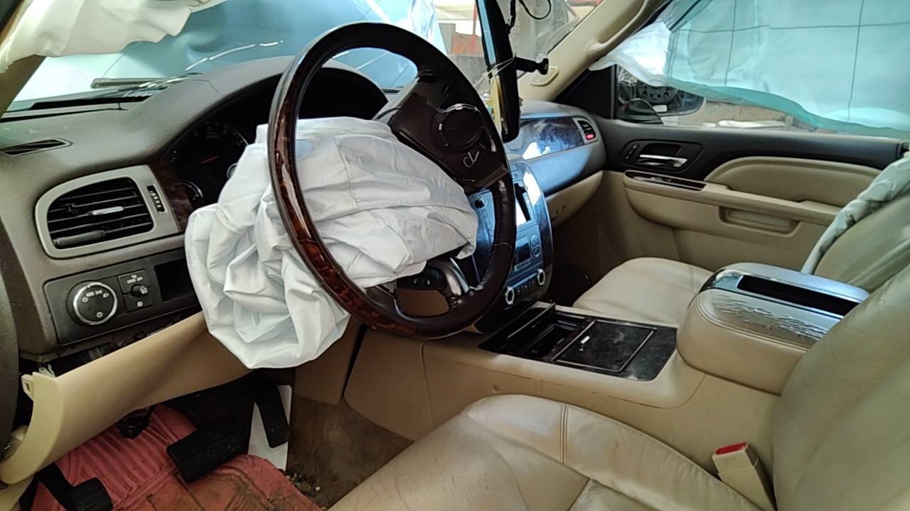 https://f005.backblazeb2.com/file/img-partshotlines-com/Inventory/NE219/Vehicle/476774_09.jpg