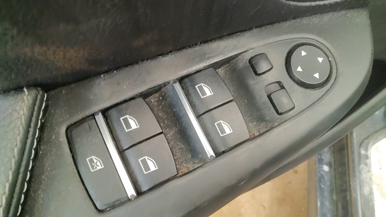 https://f005.backblazeb2.com/file/img-partshotlines-com/Inventory/NE219/Vehicle/477014_09.jpg