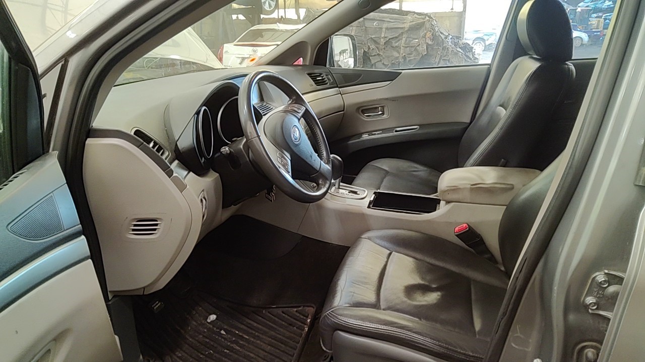 https://f005.backblazeb2.com/file/img-partshotlines-com/Inventory/NE219/Vehicle/478117_08.jpg