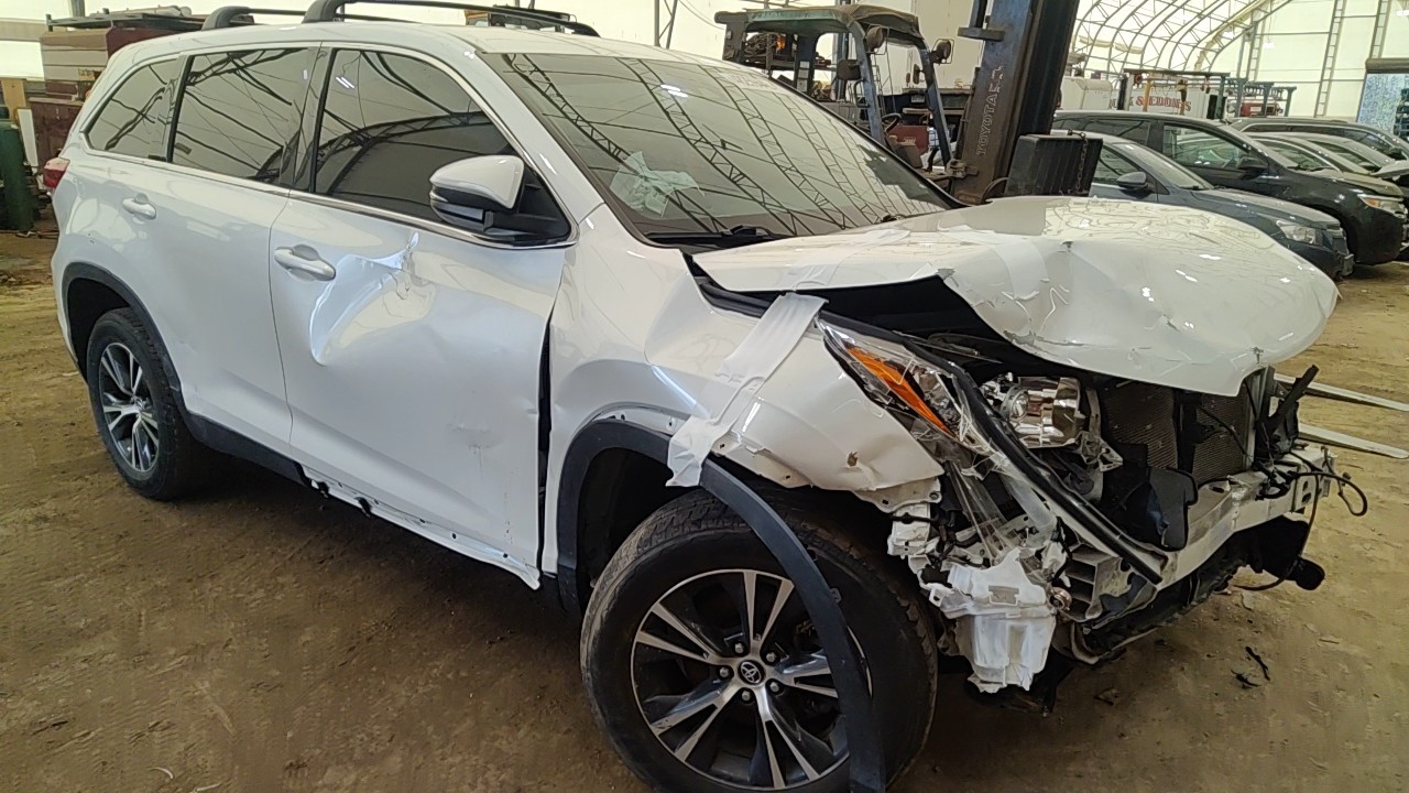 https://f005.backblazeb2.com/file/img-partshotlines-com/Inventory/NE219/Vehicle/478370_05.jpg