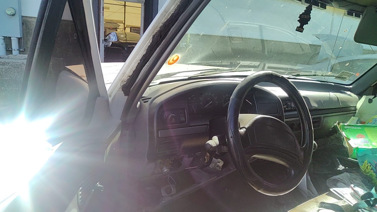 https://f005.backblazeb2.com/file/img-partshotlines-com/Inventory/NE219/Vehicle/478423_05.jpg