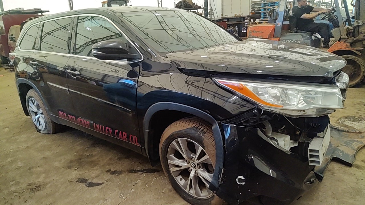 https://f005.backblazeb2.com/file/img-partshotlines-com/Inventory/NE219/Vehicle/478424_05.jpg