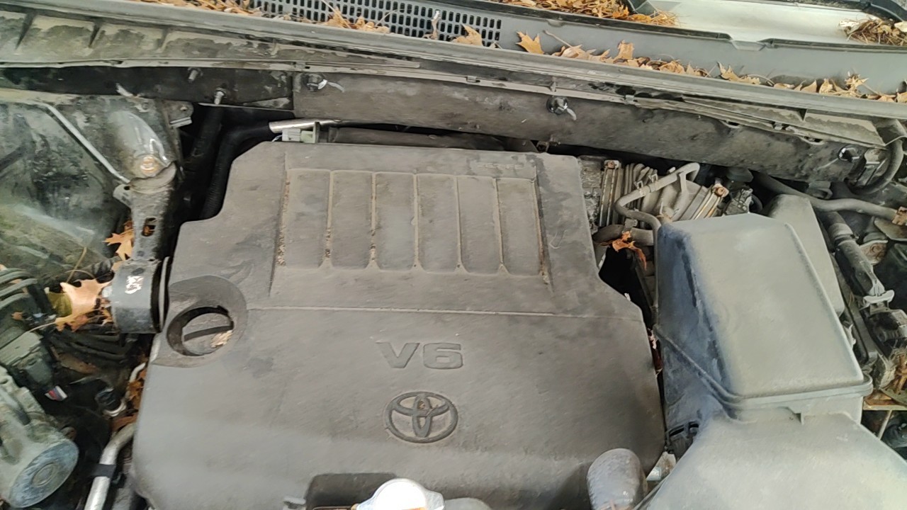 https://f005.backblazeb2.com/file/img-partshotlines-com/Inventory/NE219/Vehicle/478424_08.jpg