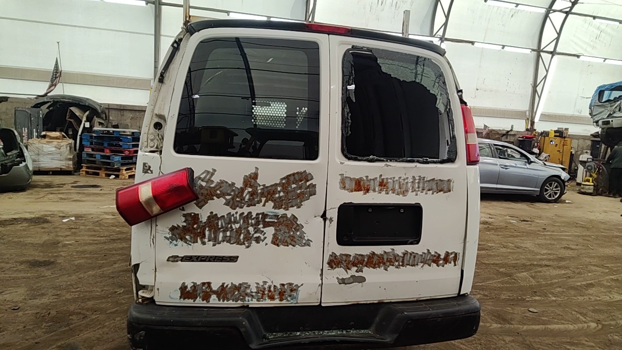 https://f005.backblazeb2.com/file/img-partshotlines-com/Inventory/NE219/Vehicle/478625_03.jpg