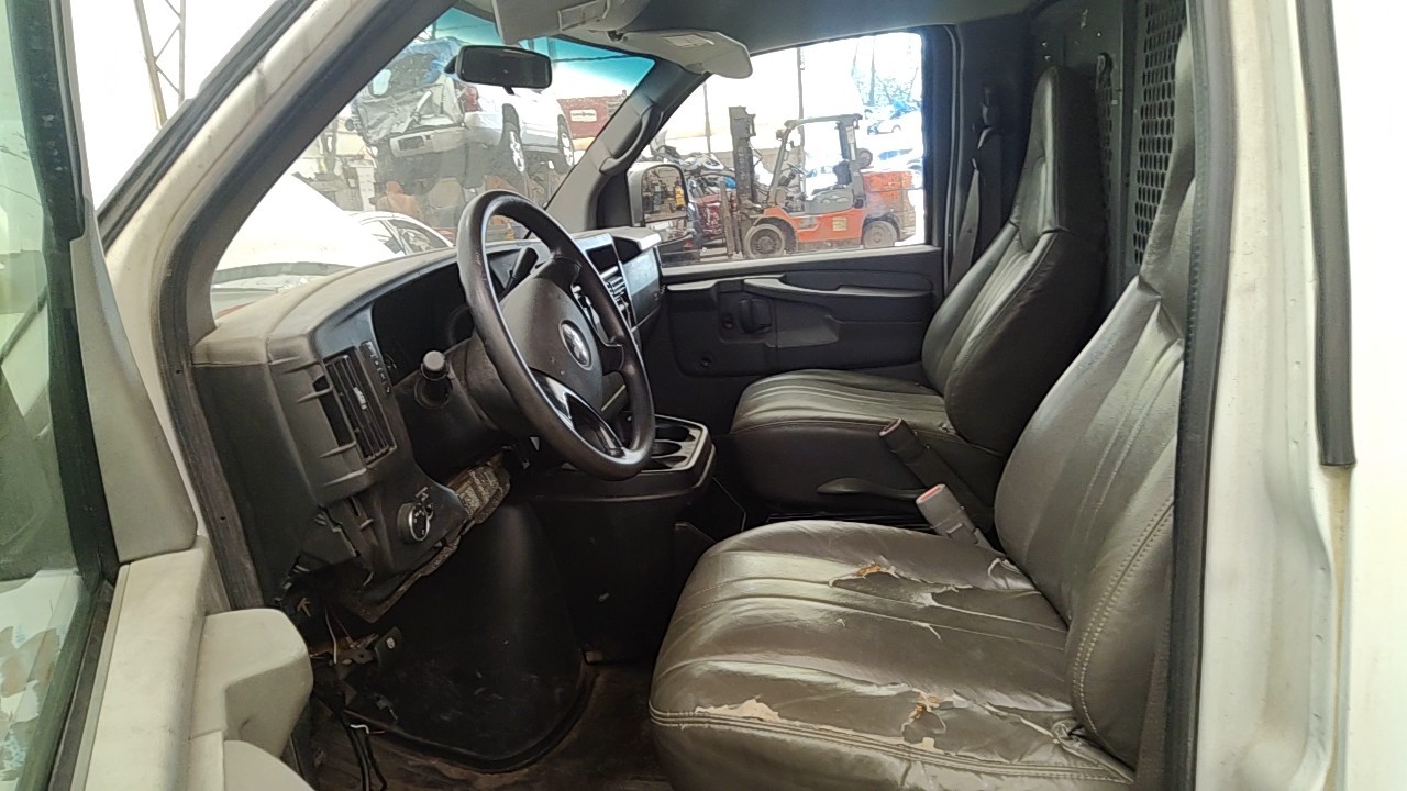 https://f005.backblazeb2.com/file/img-partshotlines-com/Inventory/NE219/Vehicle/478625_09.jpg
