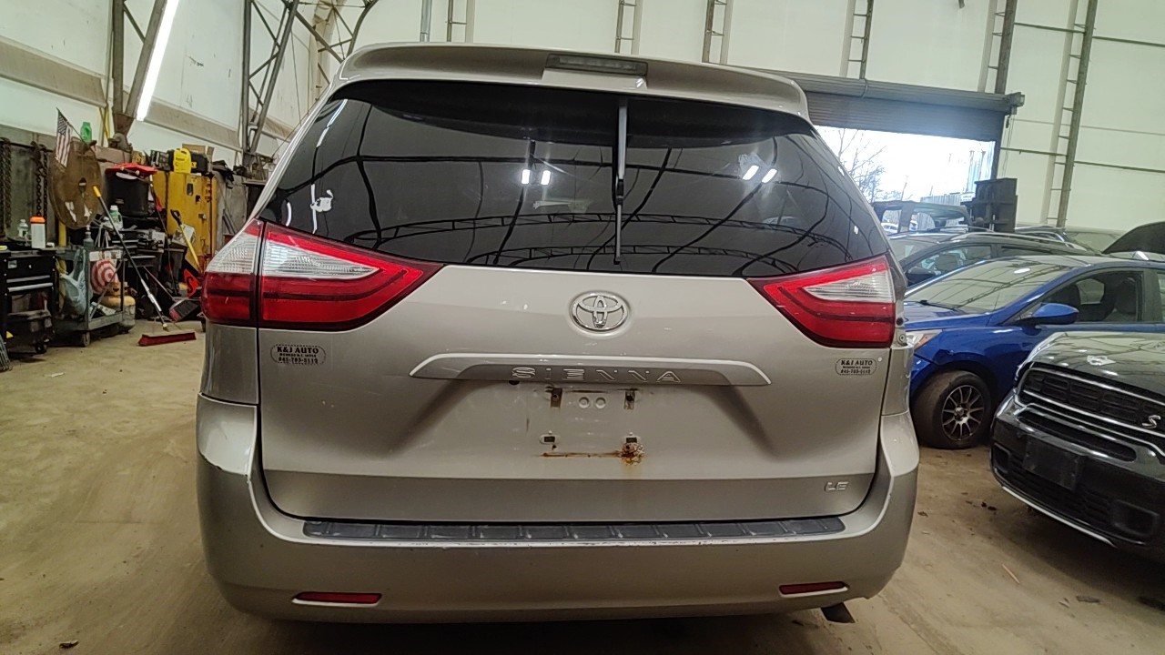 https://f005.backblazeb2.com/file/img-partshotlines-com/Inventory/NE219/Vehicle/478697_06.jpg