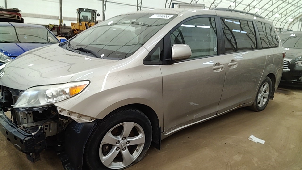 https://f005.backblazeb2.com/file/img-partshotlines-com/Inventory/NE219/Vehicle/478697_09.jpg