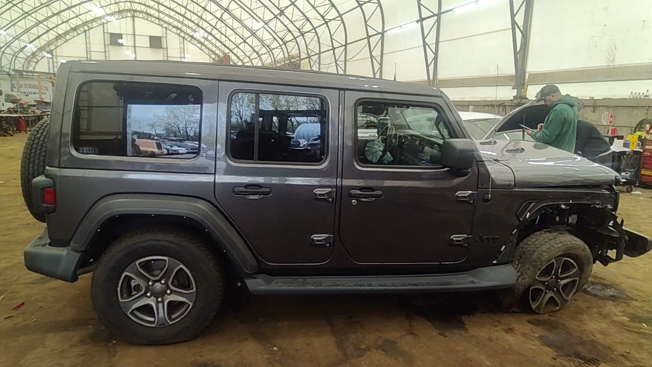 https://f005.backblazeb2.com/file/img-partshotlines-com/Inventory/NE219/Vehicle/478935_08.jpg