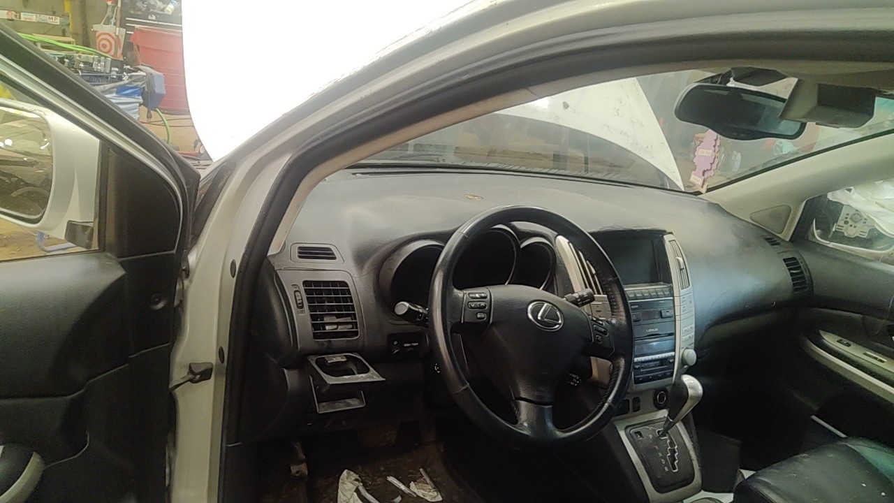 https://f005.backblazeb2.com/file/img-partshotlines-com/Inventory/NE219/Vehicle/479045_09.jpg