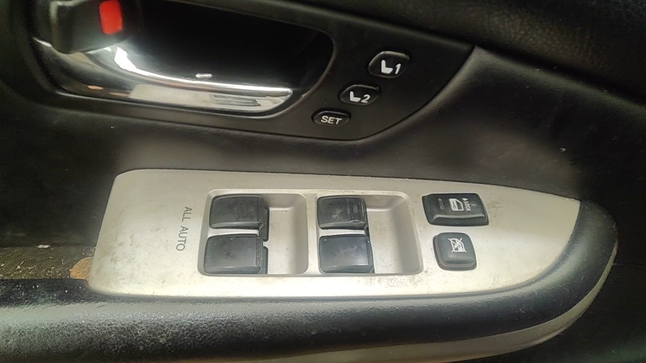 https://f005.backblazeb2.com/file/img-partshotlines-com/Inventory/NE219/Vehicle/479045_10.jpg