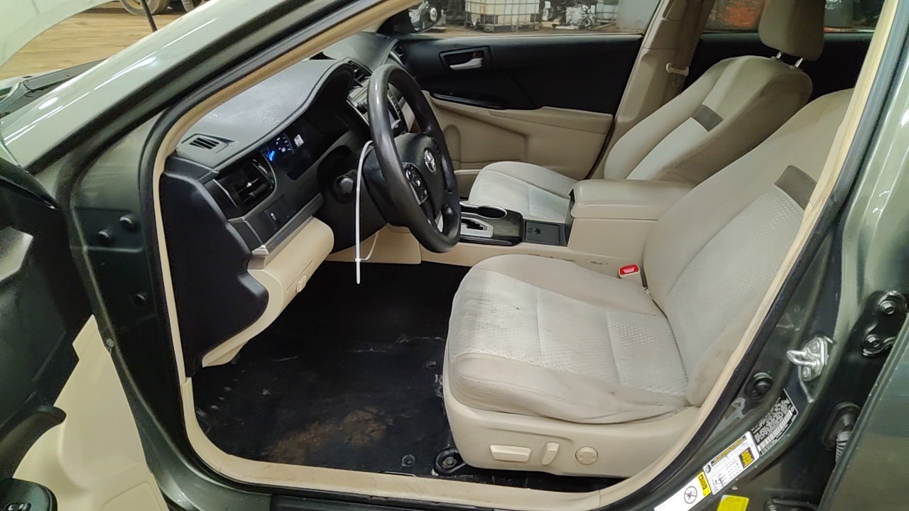 https://f005.backblazeb2.com/file/img-partshotlines-com/Inventory/NE219/Vehicle/479986_08.jpg
