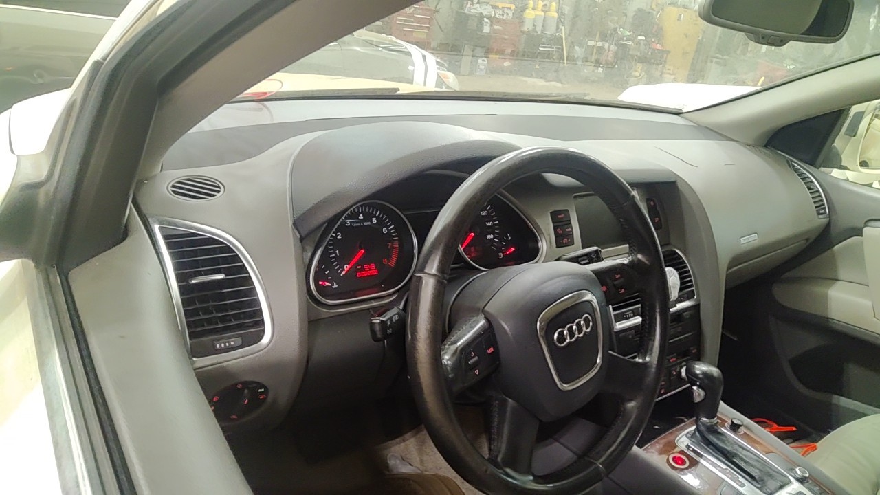 https://f005.backblazeb2.com/file/img-partshotlines-com/Inventory/NE219/Vehicle/480016_10.jpg