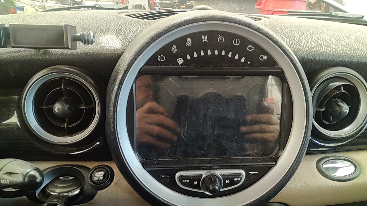 https://f005.backblazeb2.com/file/img-partshotlines-com/Inventory/NE219/Vehicle/480191_11.jpg