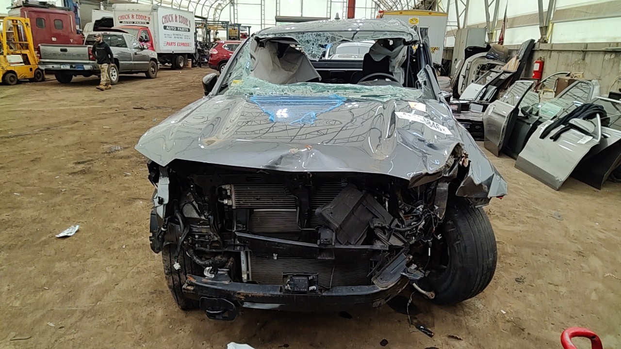 https://f005.backblazeb2.com/file/img-partshotlines-com/Inventory/NE219/Vehicle/480498_06.jpg