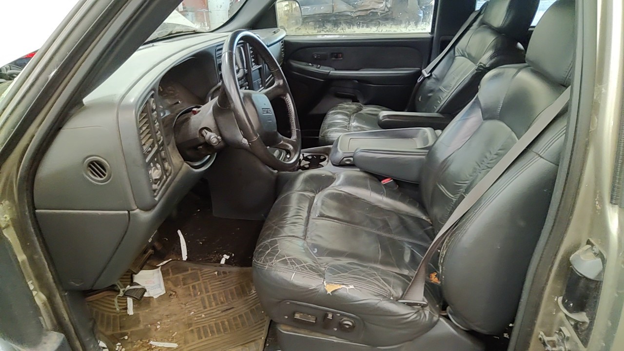 https://f005.backblazeb2.com/file/img-partshotlines-com/Inventory/NE219/Vehicle/480730_08.jpg