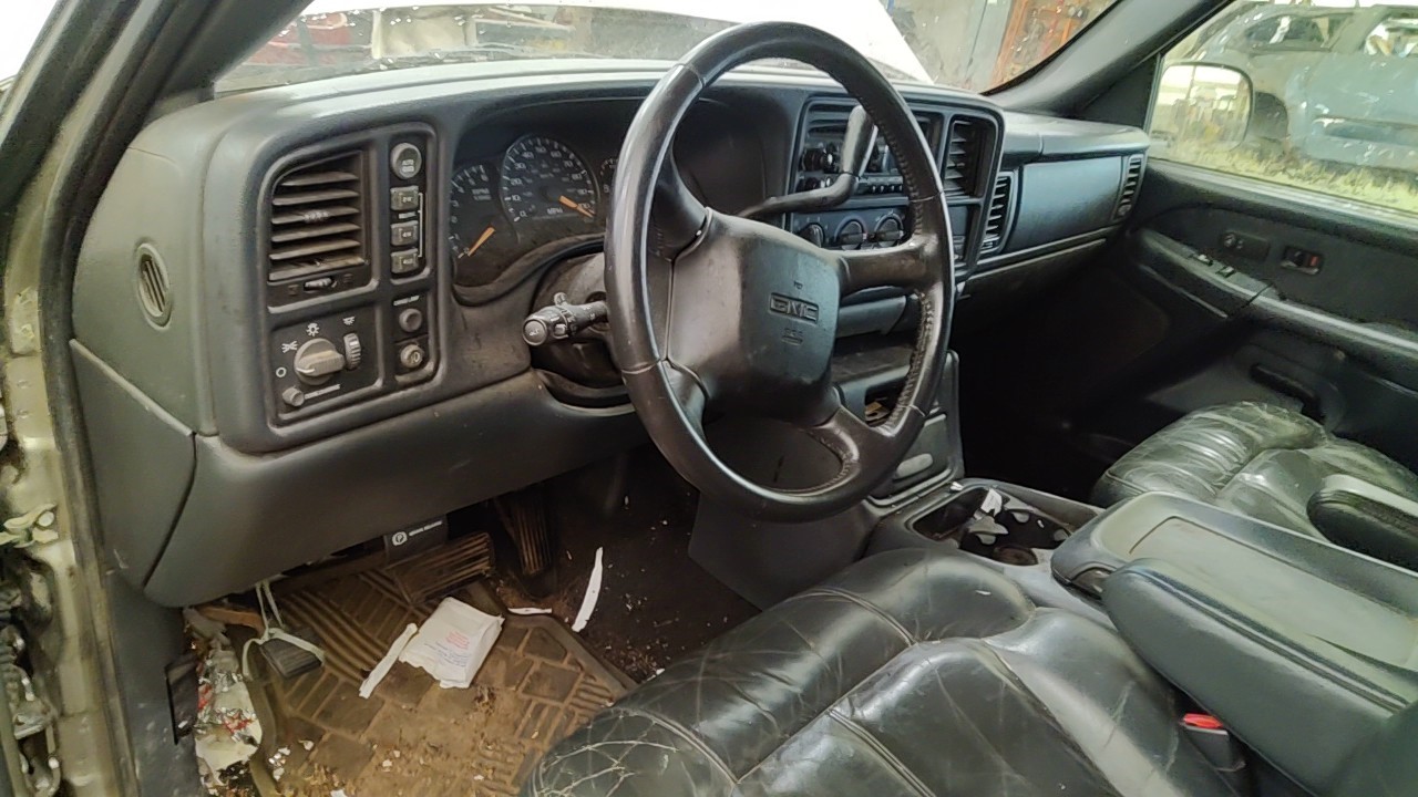 https://f005.backblazeb2.com/file/img-partshotlines-com/Inventory/NE219/Vehicle/480730_09.jpg