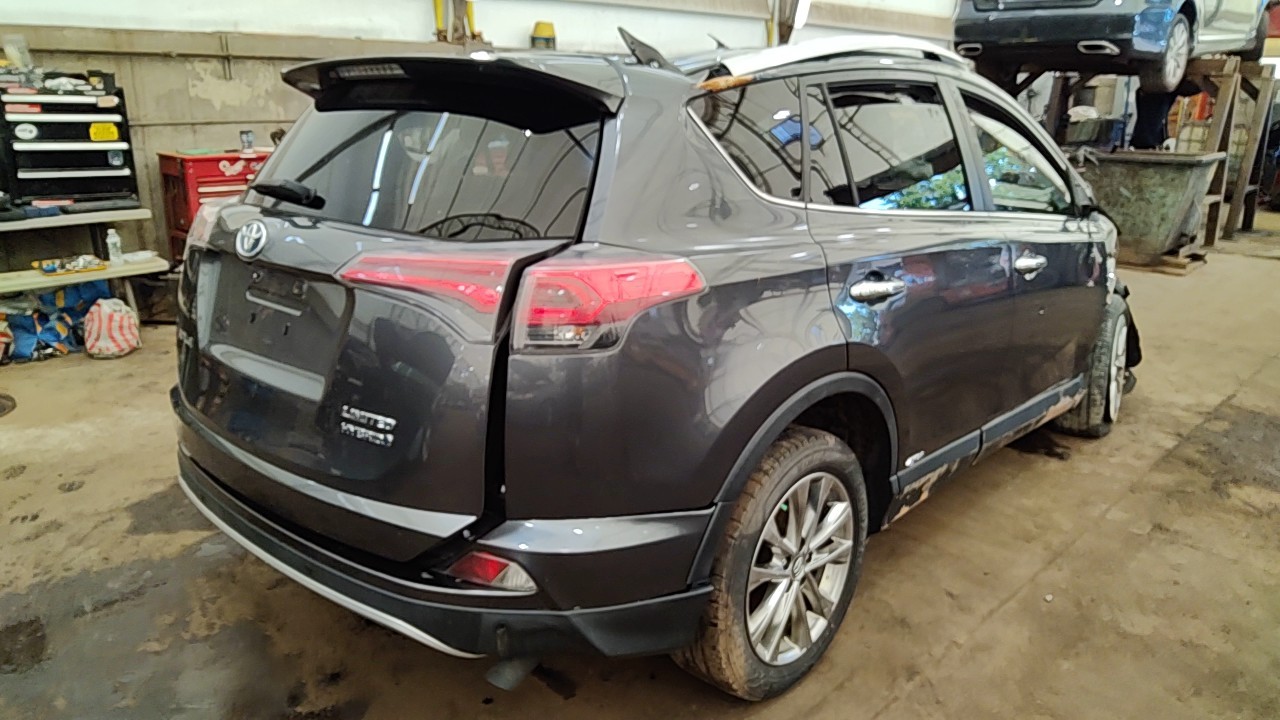 https://f005.backblazeb2.com/file/img-partshotlines-com/Inventory/NE219/Vehicle/480962_01.jpg