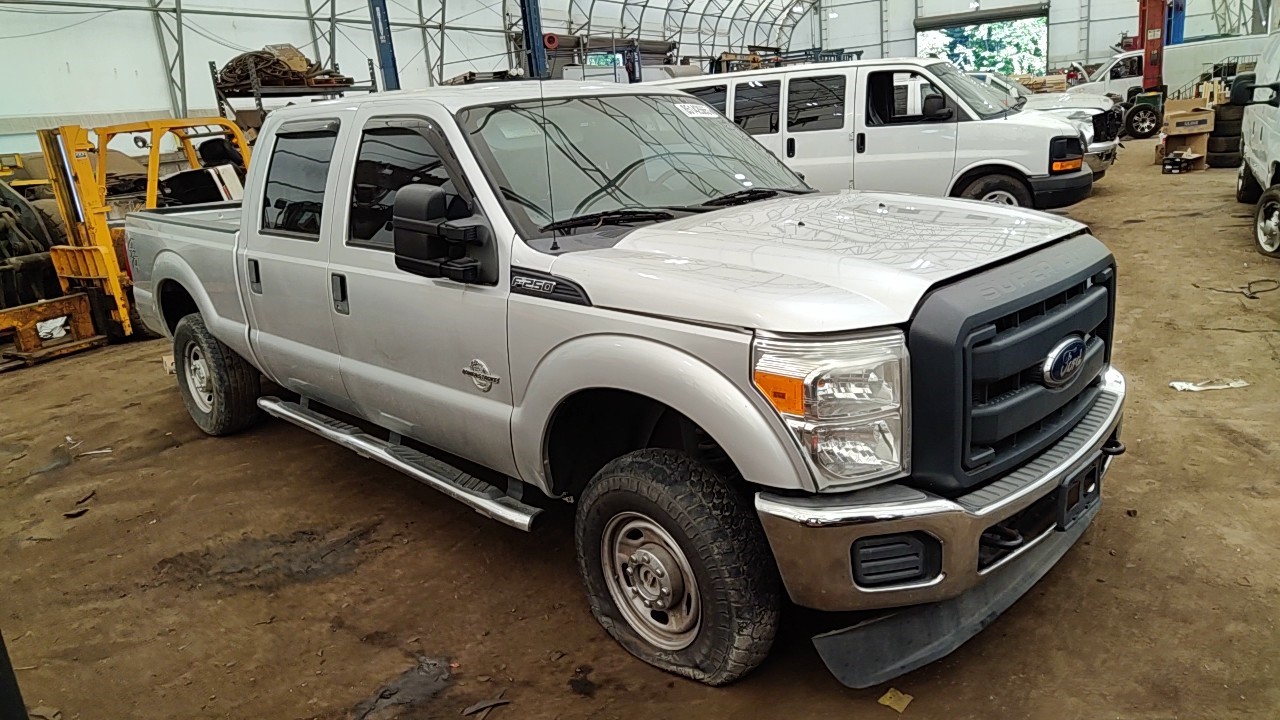 https://f005.backblazeb2.com/file/img-partshotlines-com/Inventory/NE219/Vehicle/481284_07.jpg