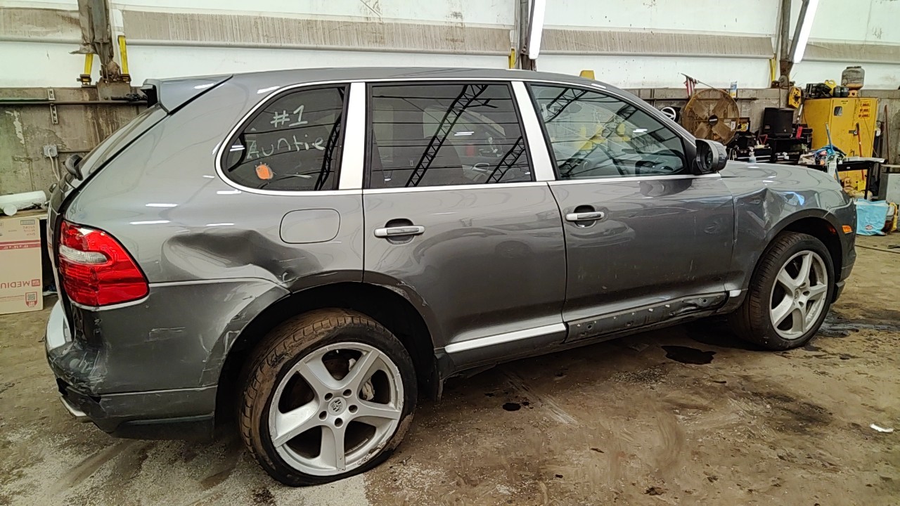 https://f005.backblazeb2.com/file/img-partshotlines-com/Inventory/NE219/Vehicle/481372_02.jpg