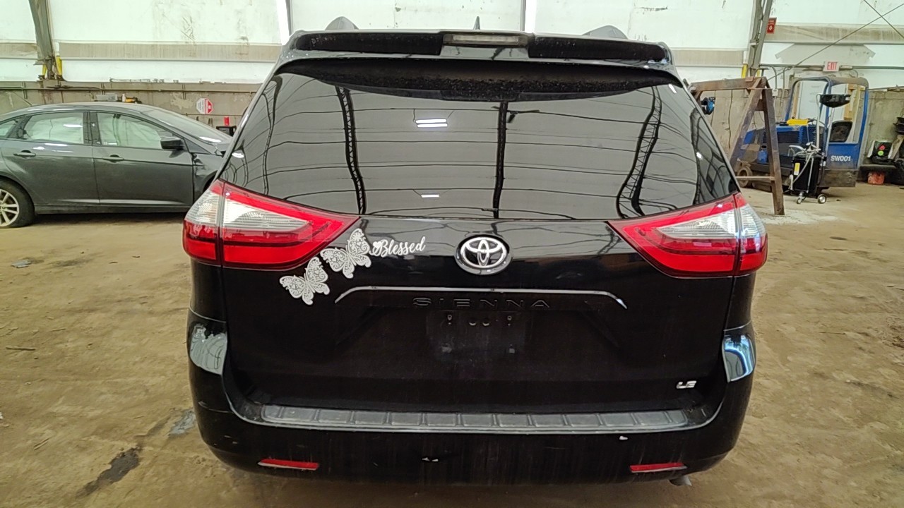 https://f005.backblazeb2.com/file/img-partshotlines-com/Inventory/NE219/Vehicle/481569_01.jpg